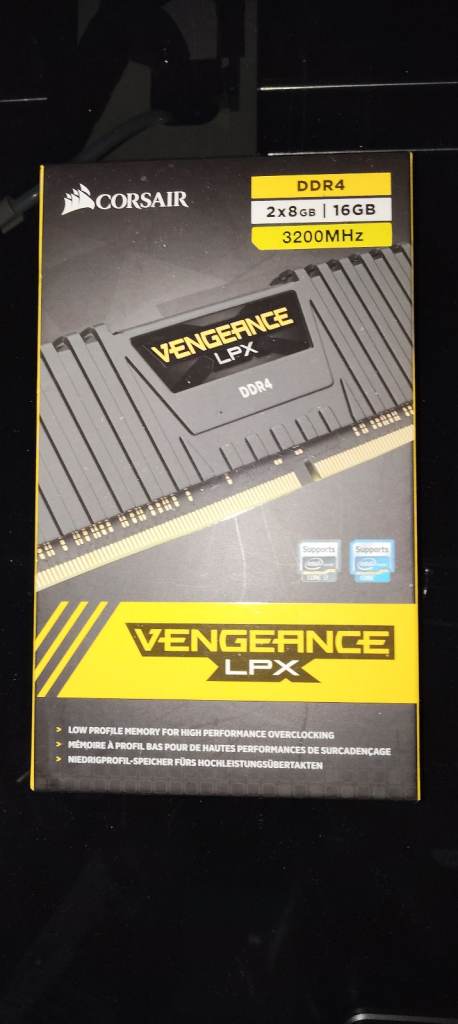 Corsair memory 16GB (2x8)