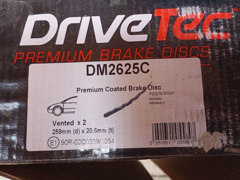 Drivetec DM2625C front coated vented brake discs 