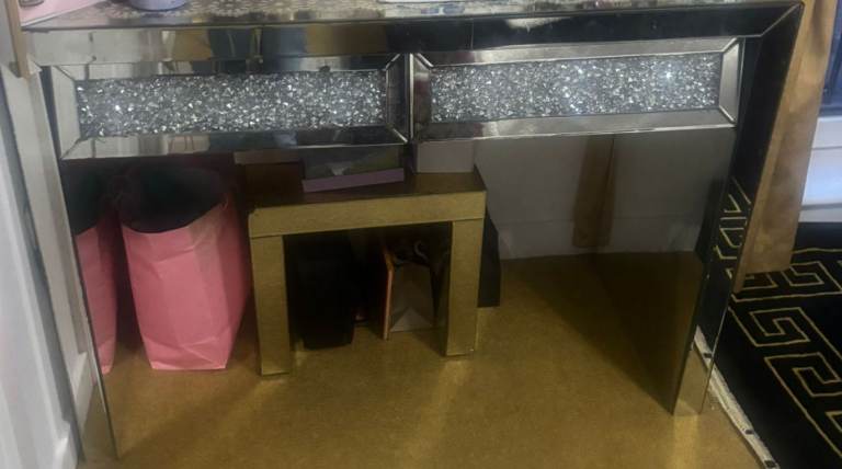 Diamond dressing table comes free if purchased with other diamond furniture 