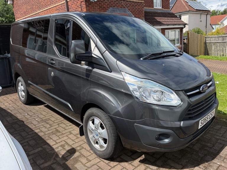 *LOWERED PRICE* Ford, TRANSIT CUSTOM, Panel Van, 2015, Manual, 2198 (cc)