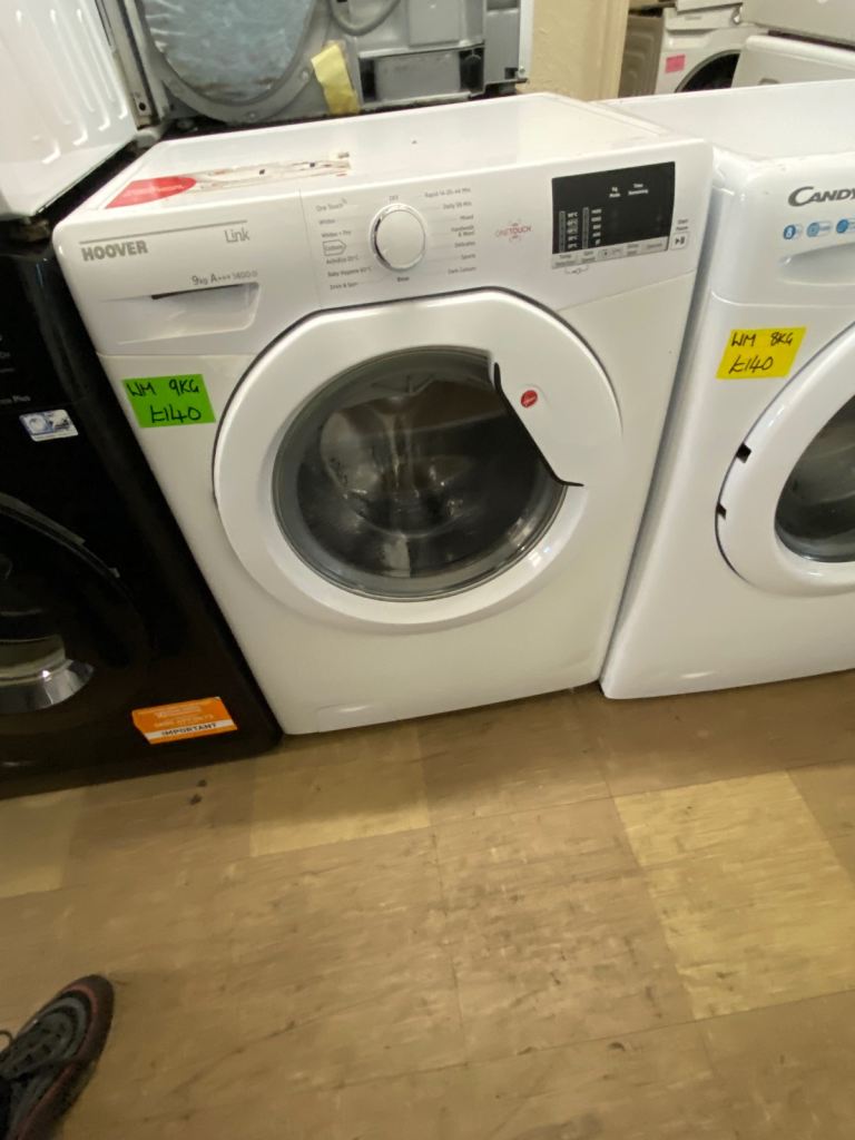 WHITE HOOVER WASHER WITH ELECTRONIC DISPLAY 