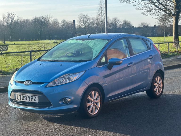 Ford, FIESTA, Hatchback, 2009, Manual, 1388 (cc), 5 doors