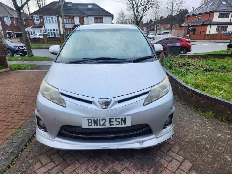 Toyota Estima lpg converted 