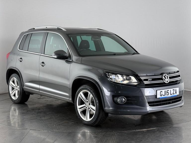 2015 Volkswagen Tiguan 2.0 TDI BlueMotion Tech R-Line DSG 4WD Euro 5 (s/s) 5dr (Nav) SUV Diesel A...