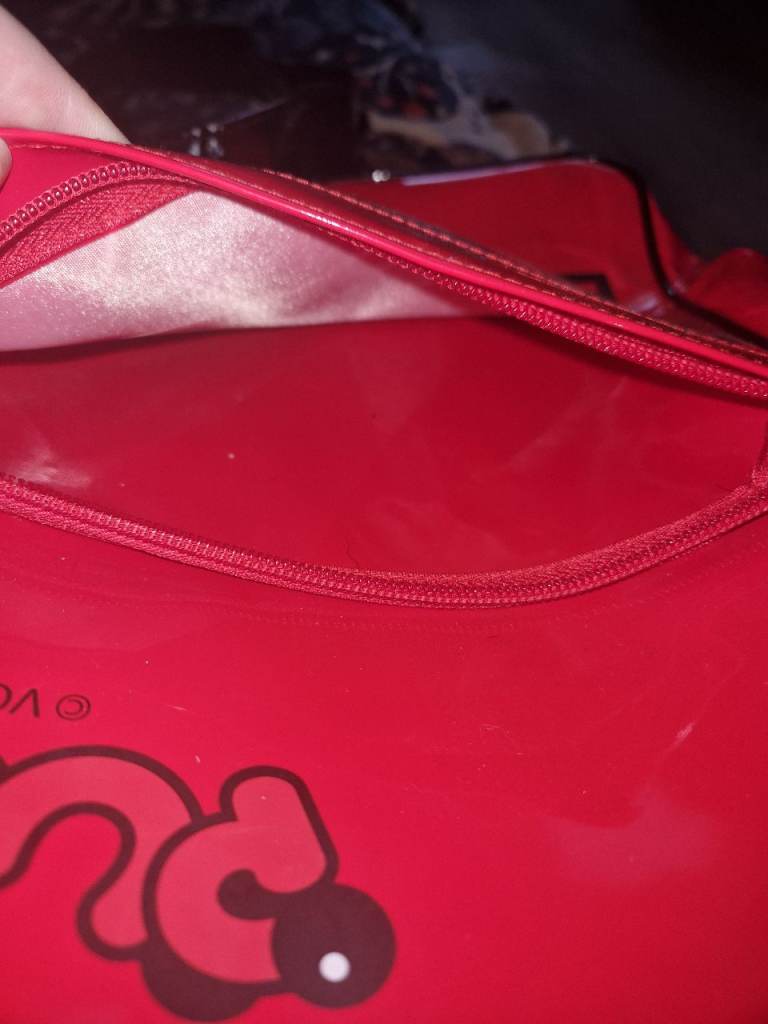 Pucca cross body bag