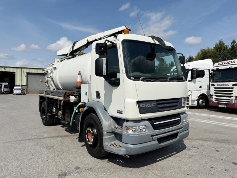 2009 DAF LF 550 220 JETTING/VACUUM TANKER