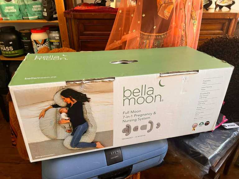 BellaMoon Full Moon 7-in-1 Pregnancy & Nursing pillow