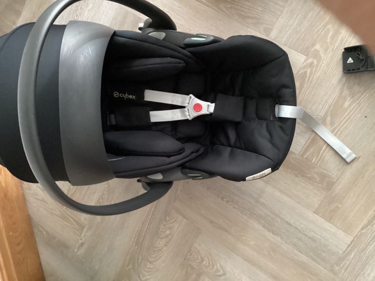 Cybex cloud car seat