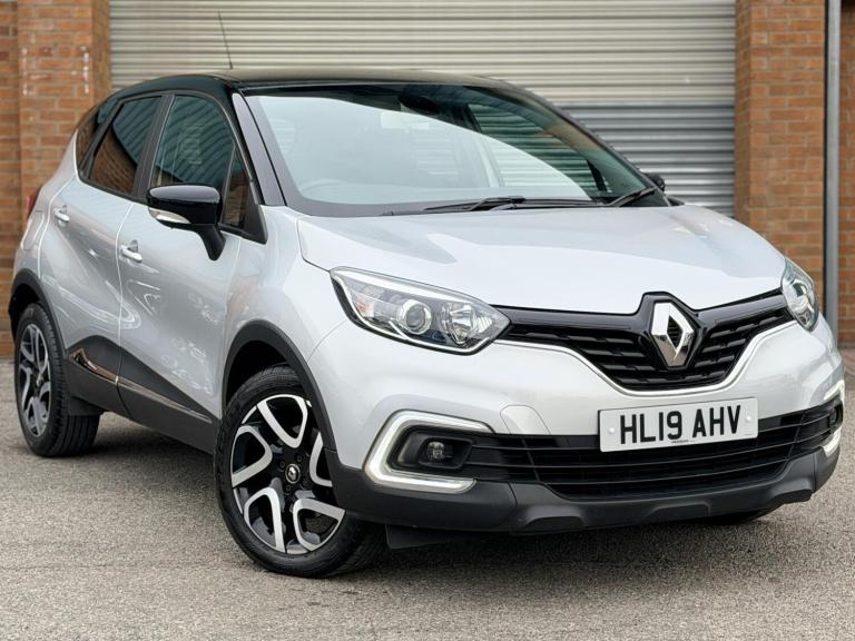 2019 Renault Captur 1.5 dCi ENERGY Iconic SUV 5dr Diesel Manual Euro 6 (s/s) (90 ps) SUV Diesel M...
