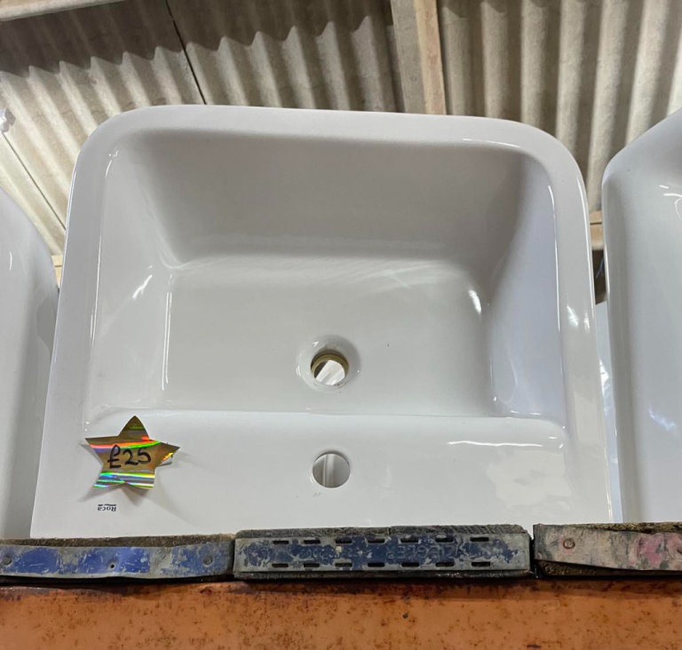 Ref 9 : Modern Ceramic Sink