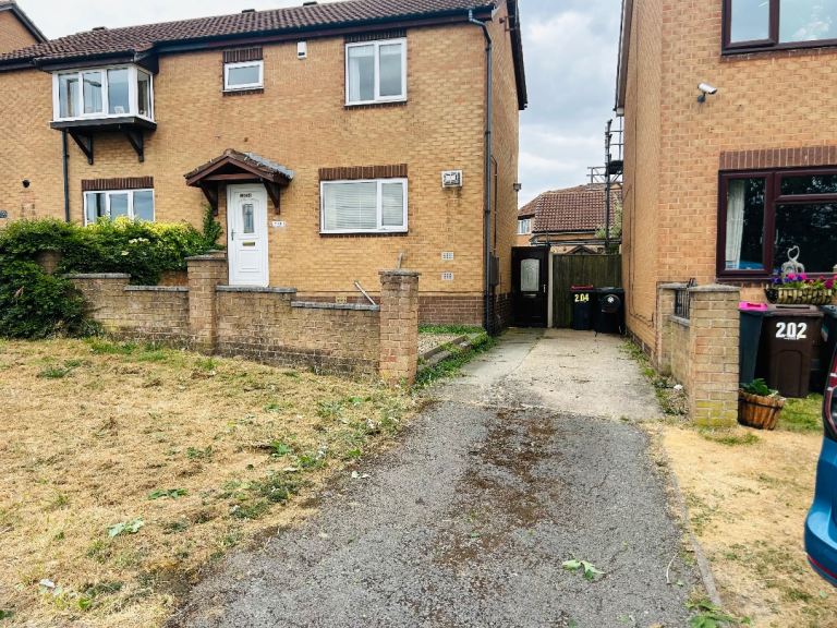 🏡 To Let – 2 Bedroom Semi-Detached Home , Greasbrough,Rotherham 