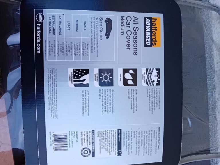 Halfords Medium Car Cover