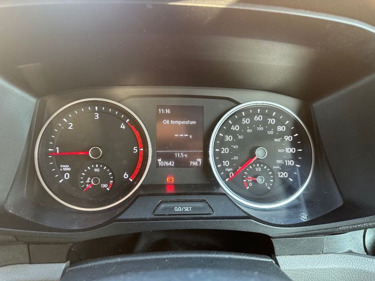 Volkswagen Crafter MWB 2.0tdi Campervan