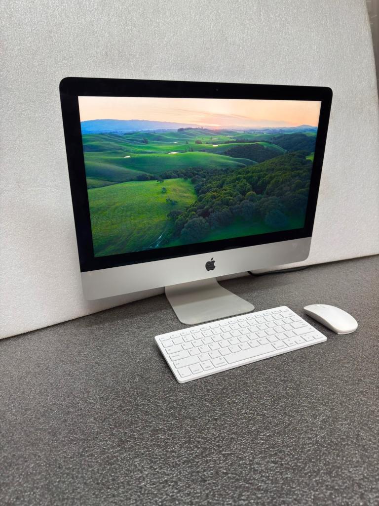 24 inch Apple IMac Slim Version intel i5 Quad LATEST OSX Microsoft Office Word Excel 