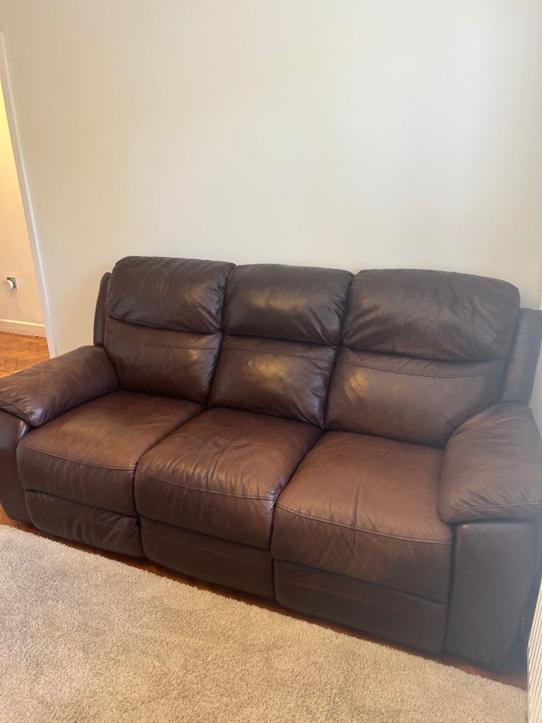 Brown Leather Recliner Sofa Set – Good Condition
