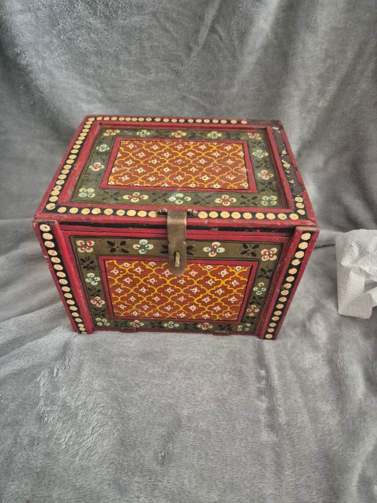 Vintage Asian Style Wooden Jewellery/Storage Box