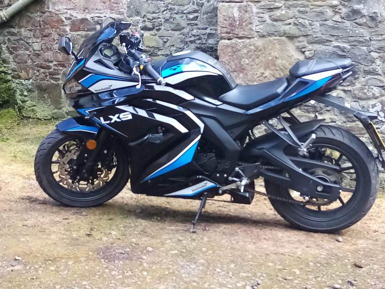 image for 2021 lxs 125