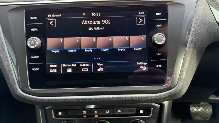 2018 Volkswagen Tiguan 2.0 TDI SE Navigation DSG 4Motion Euro 6 (s/s) 5dr