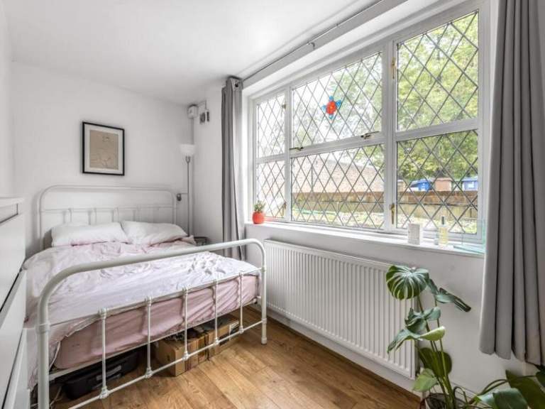 Bethnal Green Light & Pleasant Shared Accommodation🌳