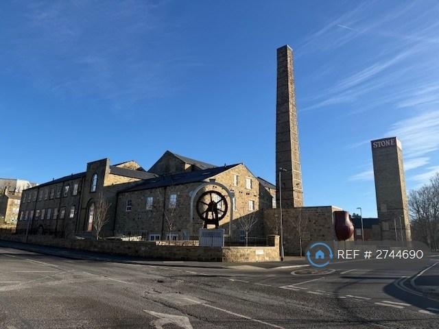 2 bedroom house in Bobbin Row, Leeds, LS12 (2 bed) (#2744690)