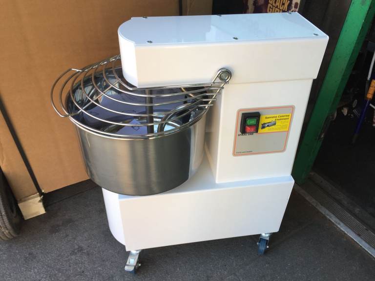 NEW ITALIAN 20 LT DOUG MIXER PIZZA BAKERY KITCHEN CATERING COMMERCIAL SHOP RESTAURANT FAST FOD