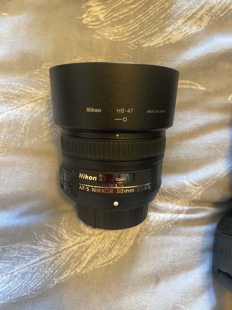 Nikon AF-S NIKKOR lenses (1)£100 (2)£120 (3) £140 Flash £45 