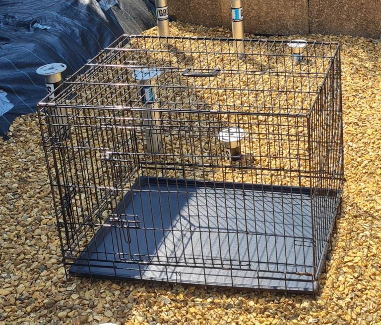 Medium-Large Dog Crate (36") – 90cm x 60cm x 70cm