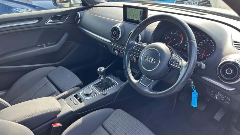 AUDI A3 1.6 TDI Sport 2015