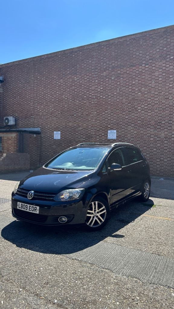 Volkswagen, GOLF PLUS, Hatchback, 2009, Semi-Auto, 1390 (cc), 5 doors