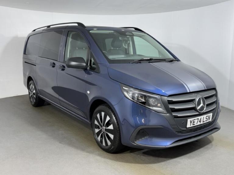 MERCEDES-BENZ COMMERCIAL VITO 119CDI Select Crew Van 9G-Tronic