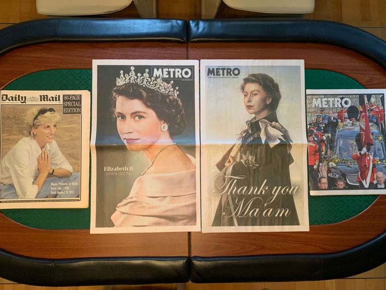 image for Set of 4 special edition Papers 1997 Diana & 2022 Queen Elizabeth II