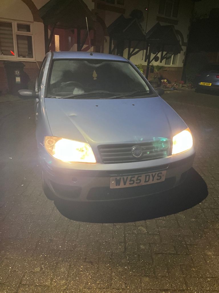 Fiat, PUNTO, Hatchback, 2005, Manual, 1242 (cc), 5 doors