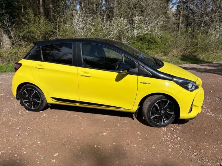 2017 Toyota Yaris 1.5 Hybrid Yellow Edition 5dr CVT HATCHBACK PETROL/ELECTRIC Automatic
