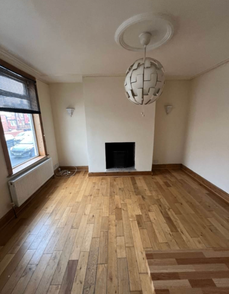 Modern 2-Bedroom House | Renovated | DSS & UC Welcome | Firth Mount, Beeston, West Yorkshire - LS11