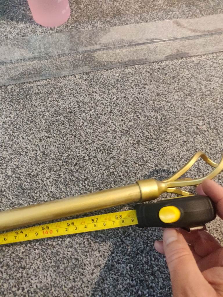 Curtain pole 