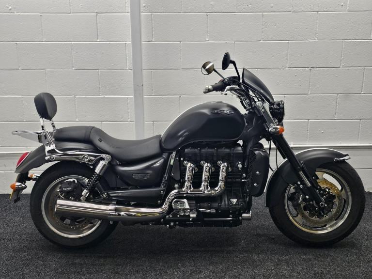 TRIUMPH ROCKET III ROADSTER - FULL HISTORY - RAMAIR FILTER 