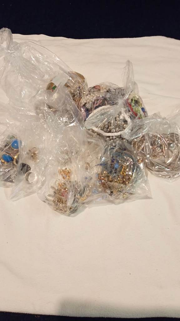 costume jewellery job lot