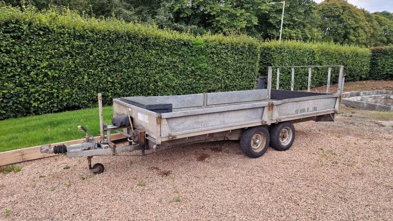 14ft x 6.5ft Bateson Tiltbed Trailer With Winch