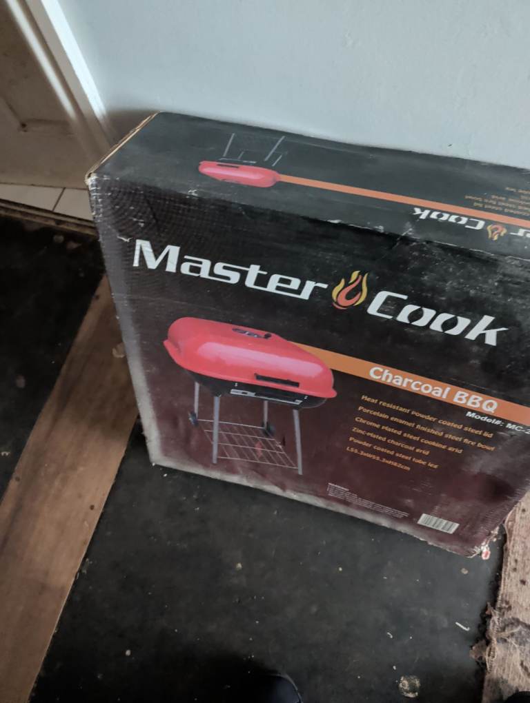 Master Cook Charcoal BBQ