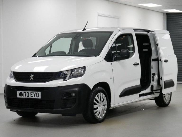 2021 PEUGEOT PARTNER L2 1.5 BLUEHDI 100 BHP PROFESSIONAL LONG CREWCAB 5 SEATER