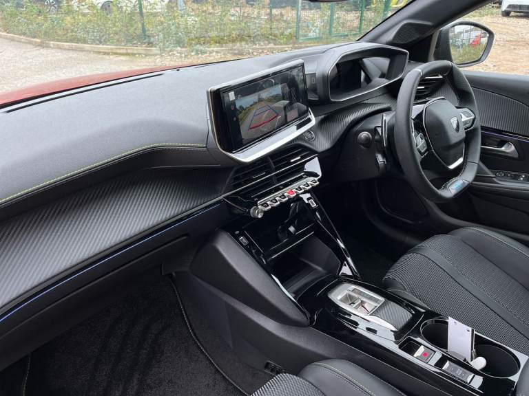  Peugeot 208 1.2 Puretech Mhev Gt Hatchback 5dr Petrol Hybrid E Dsc Euro 6 s/s