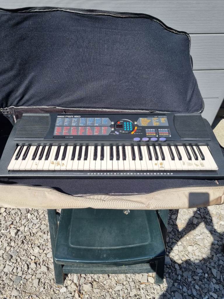 Yamaha PSR-180 KEYBOARD 