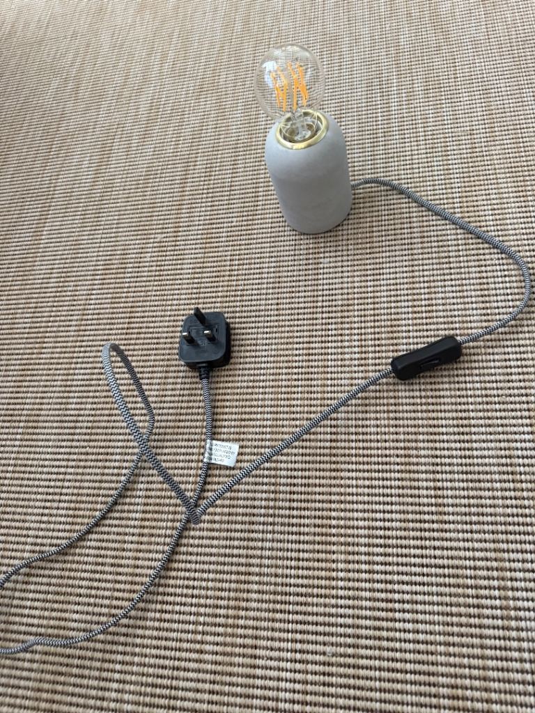 Oliver Bonas New table lamp (stone base, bulb incl.) 