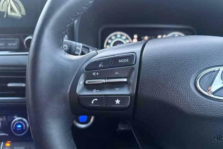 2022 Hyundai KONA 1.0 TGDi 48V MHEV Premium 5dr HATCHBACK PETROL Manual