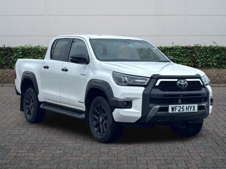 2025 Toyota Hilux Invincible X D/Cab Pick Up 2.8 D 48V Auto Double Cab Pick-up Diesel Automatic