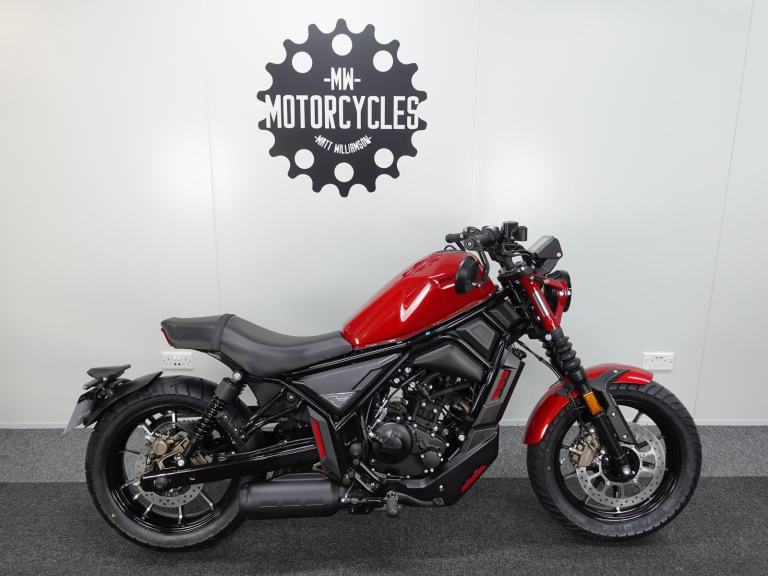 Zontes ZT125-C. 2026. Mica Red. The UK's Best Selling Cruiser! NEW!