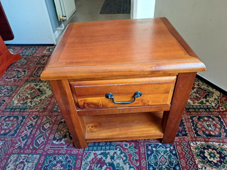 Solid Wood Bedside Table with Drawer and Shelf – Good Condition