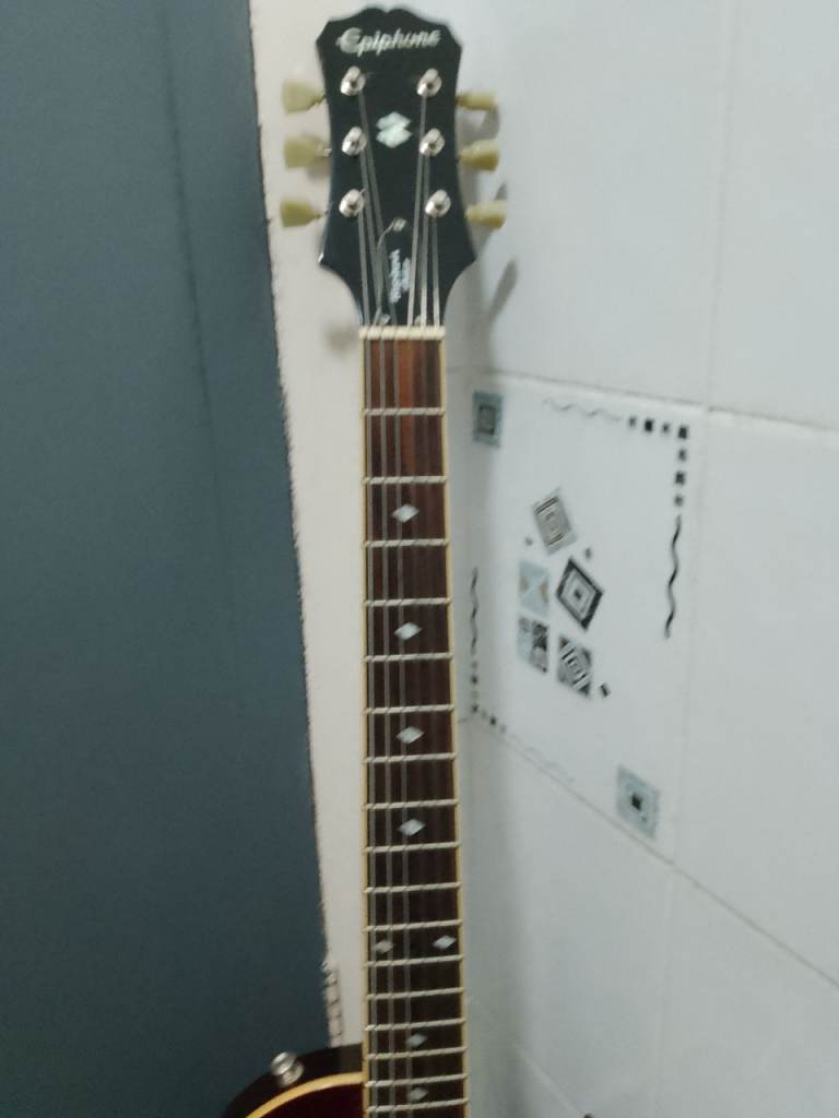 2015 Epiphone blueshawk deluxe