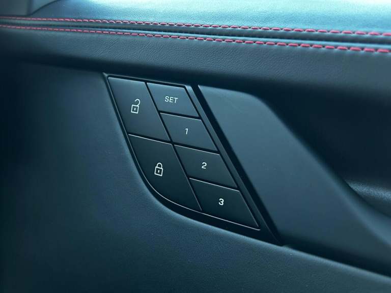 2024 Porsche 911 GTS 2dr PDK COUPE PETROL Automatic