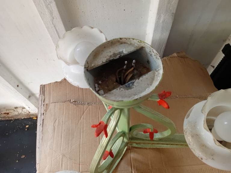 Antique Vintage - Chandelier - Pendant - Light - Solid Steel - Globe Light - Ceiling Light